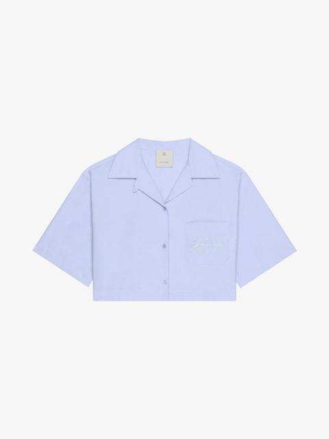 CROPPED SHIRT IN COTTON WITH GIVENCHY MEDALLION