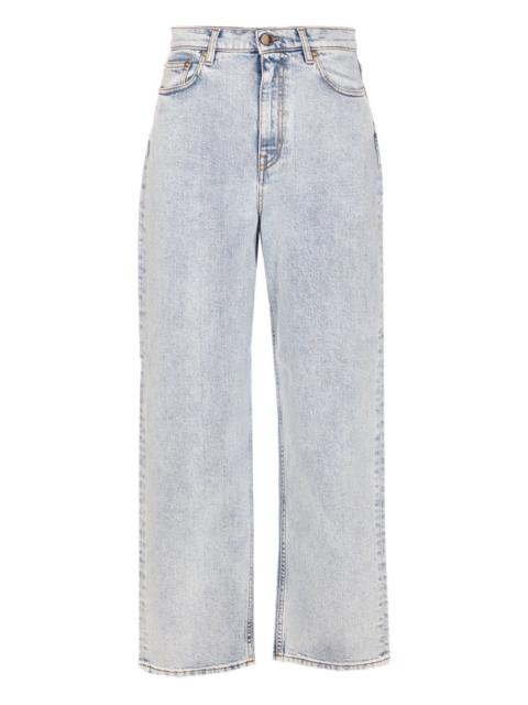 five-pocket jeans