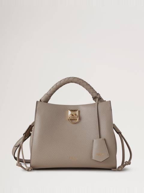 Small Iris
Cashmere Taupe Heavy Grain