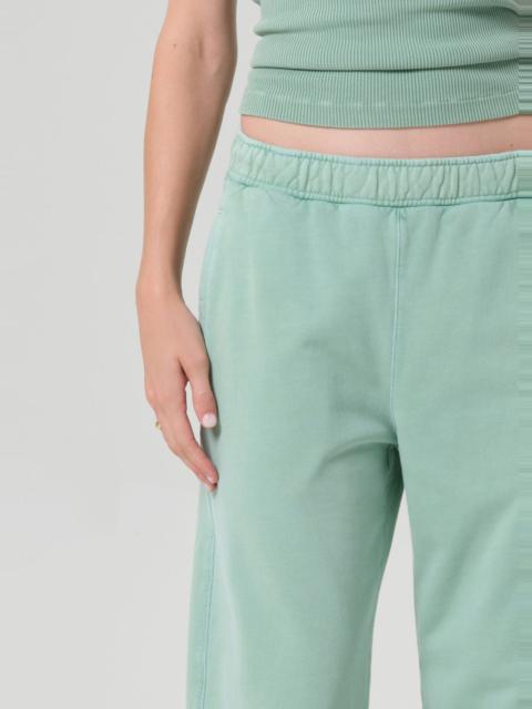 Miro Sweatpant
In Cadet