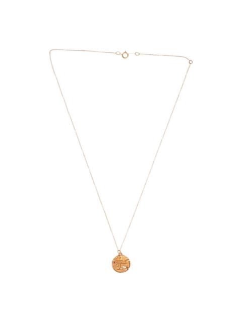 statement-pendant necklace