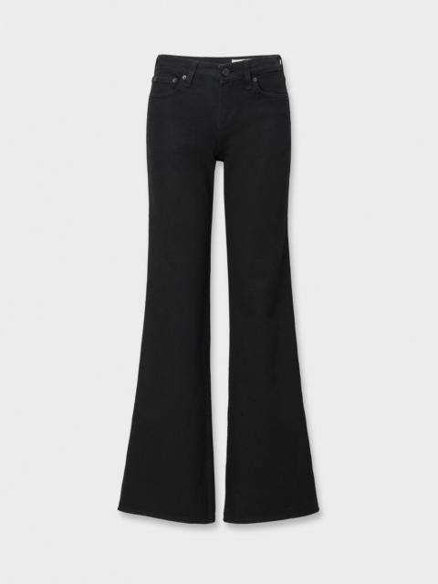 Josie Low-Rise Flare Jeans
Lightweight Rigid in Black