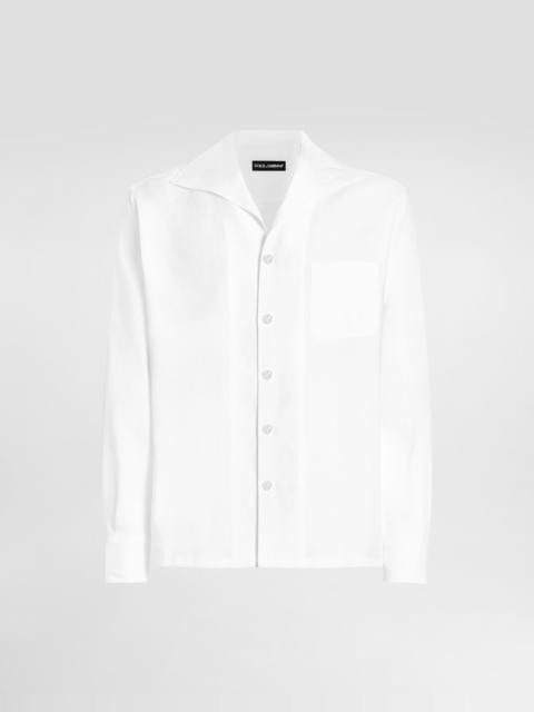 Long-sleeved linen shirt