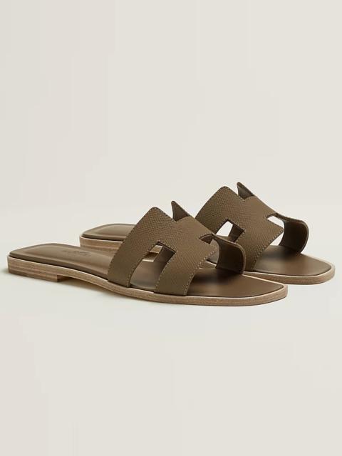 Oran sandal