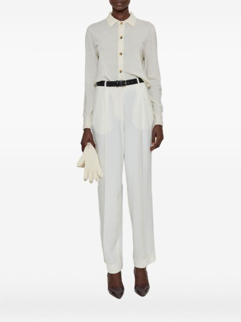 button-fastening shirt