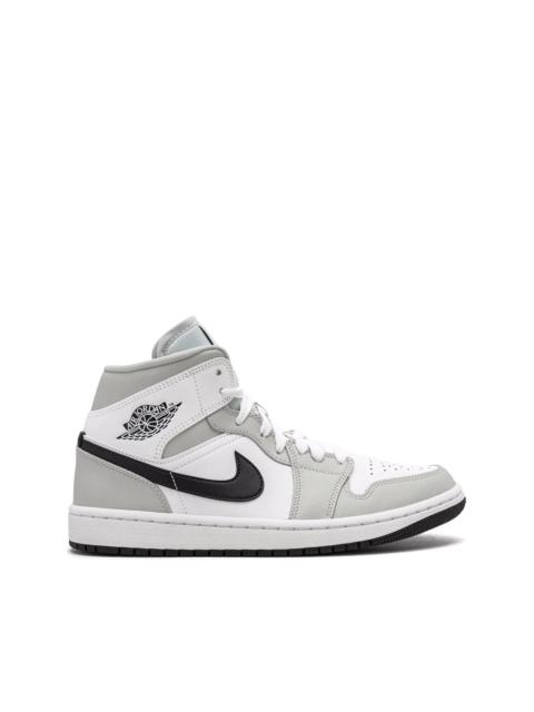 Air Jordan 1 Mid sneakers