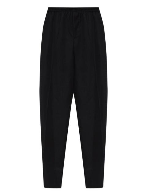elastic-waist trousers
