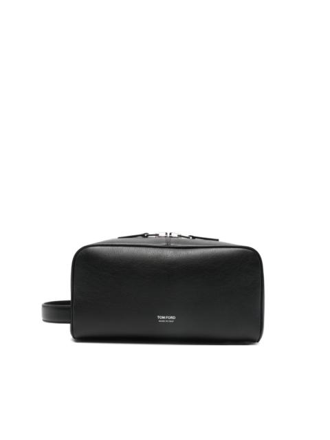 zip-fastening clutch bag