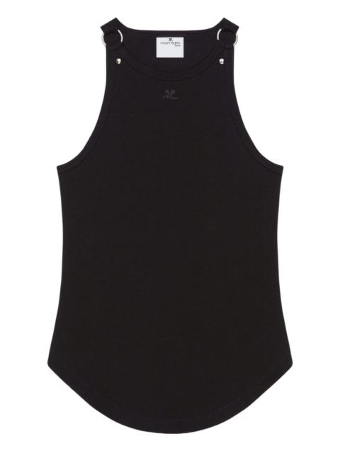 sleeveless top