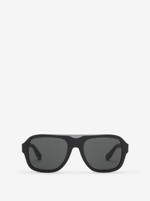 Classic Pilot Sunglasses