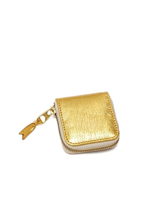 zip-fastening square wallet