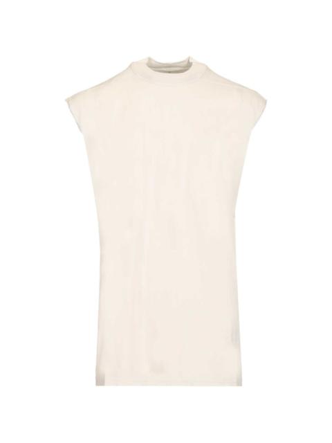 sleeveless crewneck T-shirt