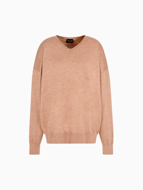 CASHMERE, SILK AND HEMP V-NECK JUMPER