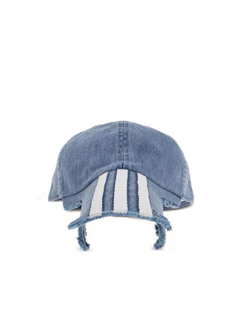 x Avavav Slashed striped frayed cap
