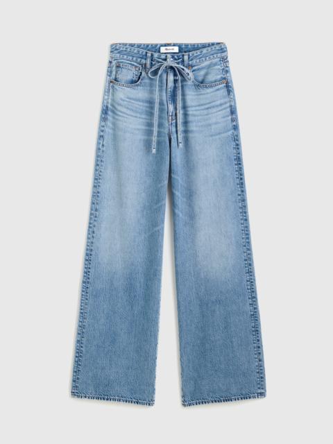 The Curvy Ultimate Wide-Leg Jean in Airy Denim