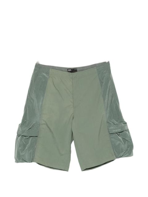 panelled cargo shorts