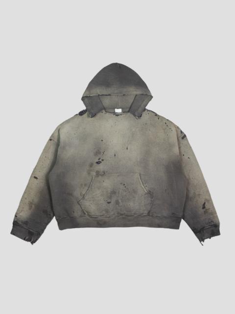 DISTRESSED OVERSIZED HOODIE