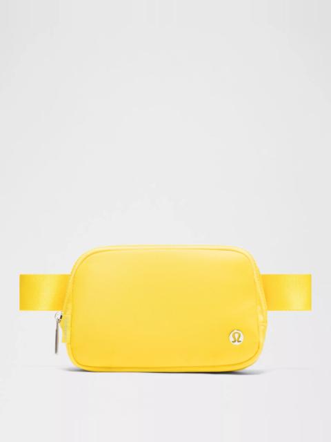 Everywhere Belt Bag with Long Strap 1L