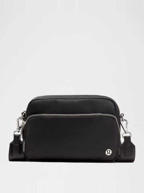 Everywhere Crossbody 3L Large *Metal Hardware