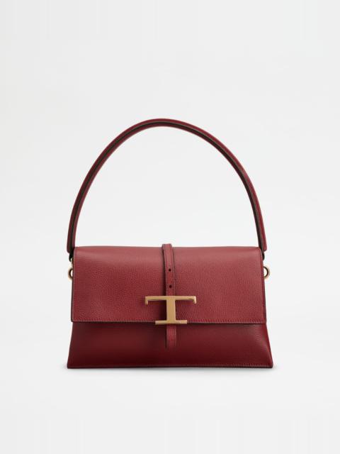 T TIMELESS FLAP BAG IN LEATHER MINI
