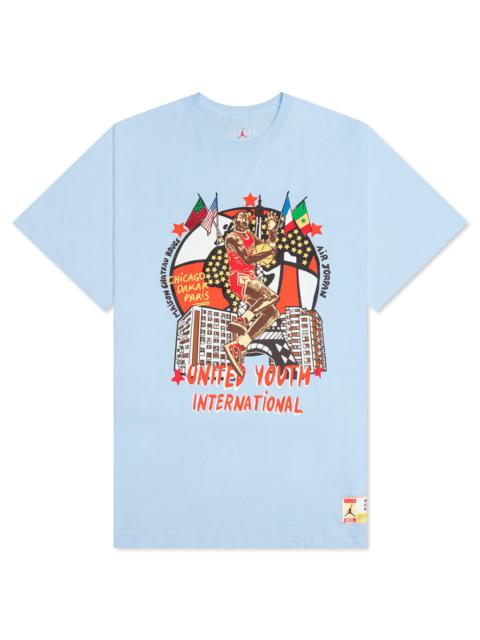 JORDAN X MAISON CHATEAU ROUGE GX TEE - CELESTINE BLUE/ORANGE