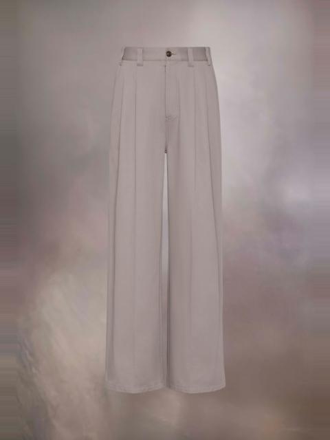 Oversized trousers
