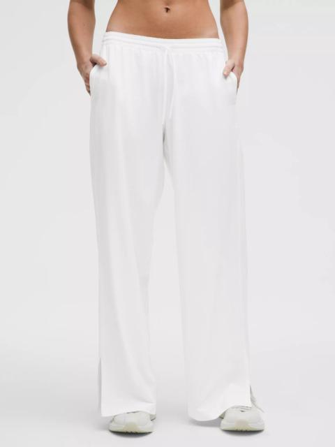 Court Rival Wide-Leg Track Pant *Regular