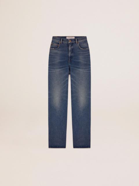 Women's jeans with medium wash