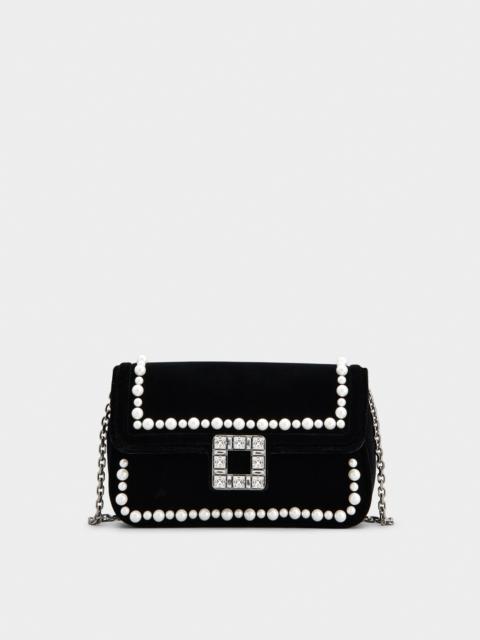 Jeu de Fille Clutch in velvet