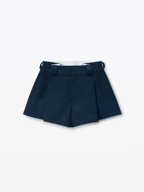 Box-Pleated Workwear-Inspired Short