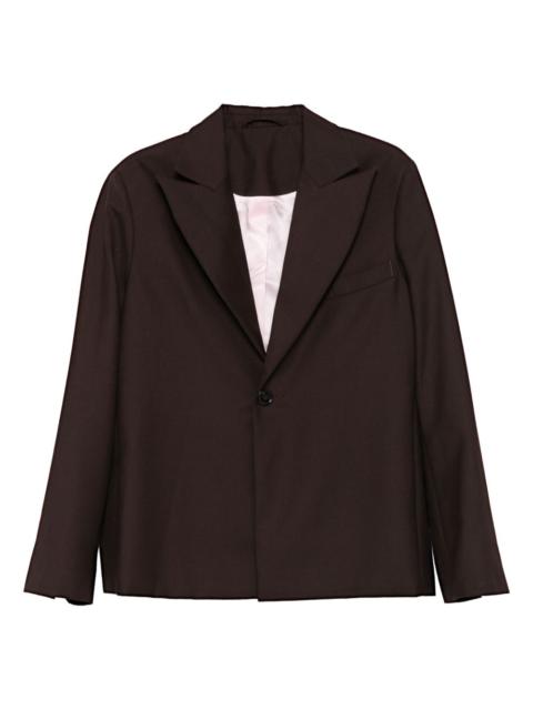 peak-lapels blazer