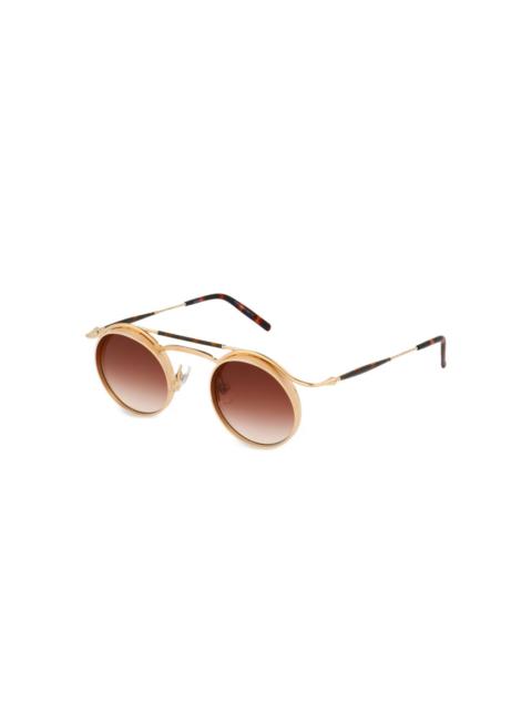 tortoise shell detail sunglasses