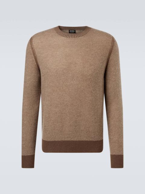 Cashmere sweater