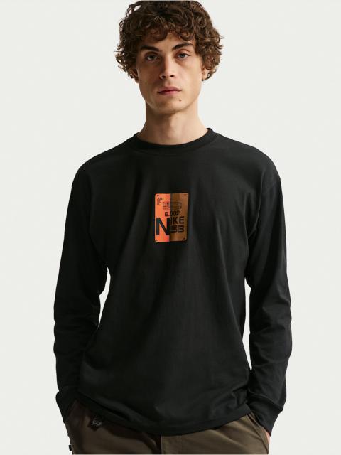 Nike SB Long-Sleeve Loose Skate T-Shirt