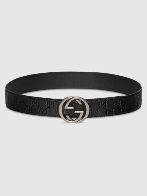 Reversible belt with Interlocking G buckle