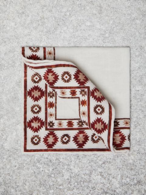 Wool flannel pocket square with border