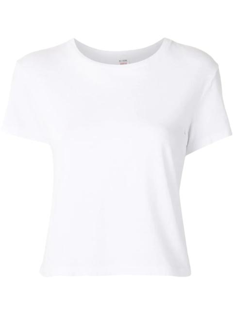 solid-colour T-shirt