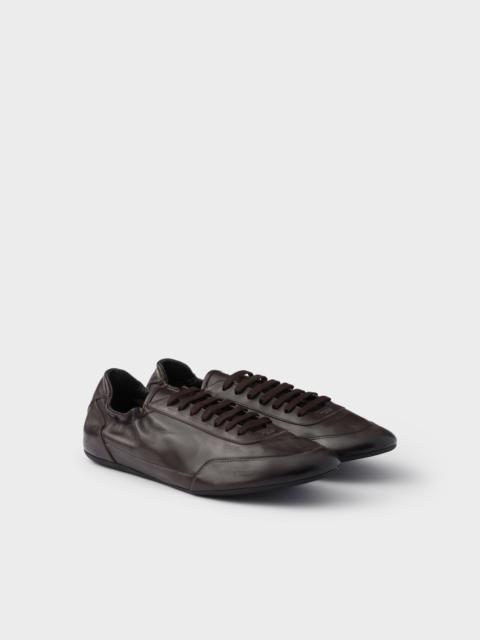 Collapse leather sneakers