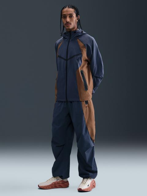 Nike Tech Men's Dri-FIT Woven Color-Block Oversized Pants