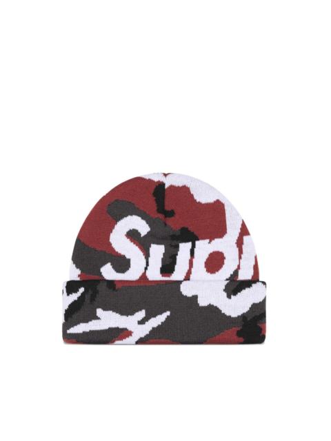 camouflage-paattern beanie hat