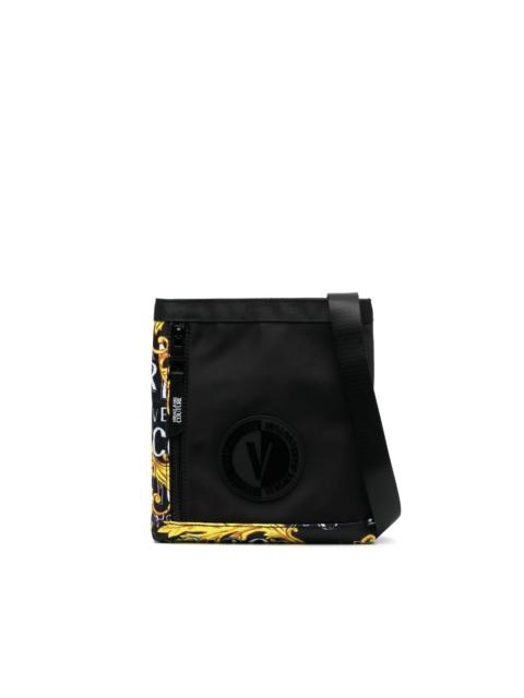 logo-patch detail messenger bag