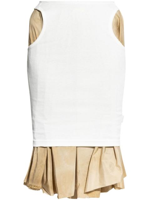 layered knee-length skirt