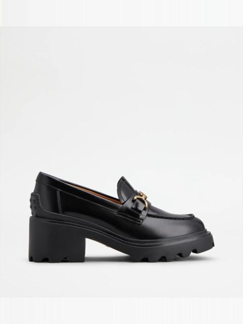 LOAFERS IN LEATHER - BLACK