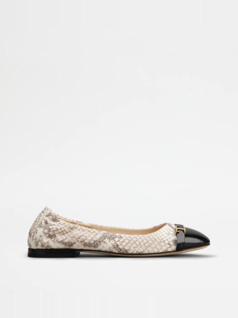 BALLERINAS IN LEATHER - GREY, BLACK, OFF WHITE