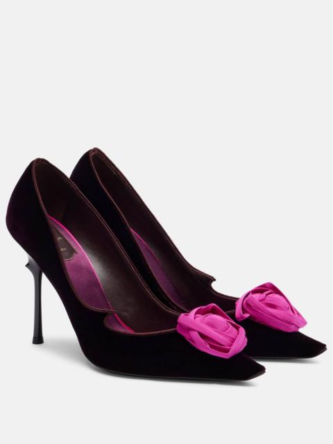 Epine Rose 100 floral velvet pumps