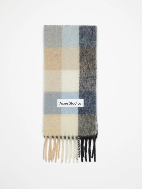 Mohair checked scarf - Blue/beige/black