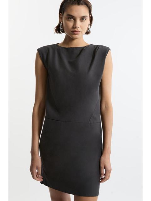 Tailored Pleat Neck Pocket Detail Midi Dress