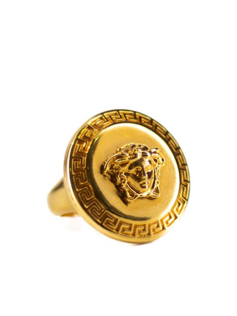 Medusa-motif ring