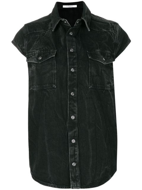 denim shortsleeved shirt