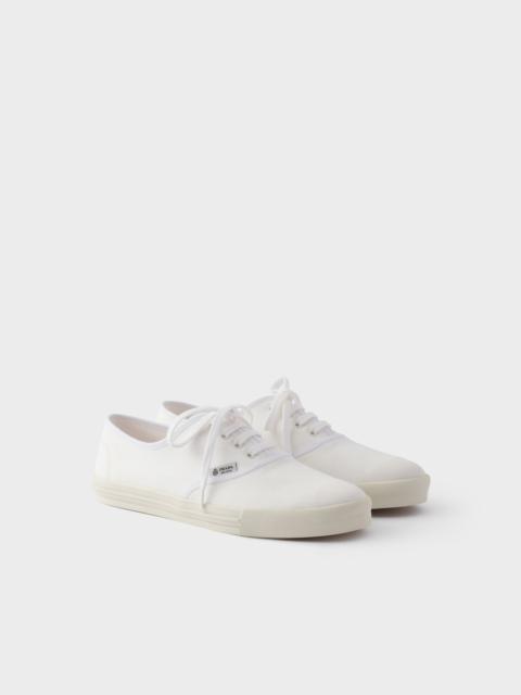 Drill fabric laced sneakers